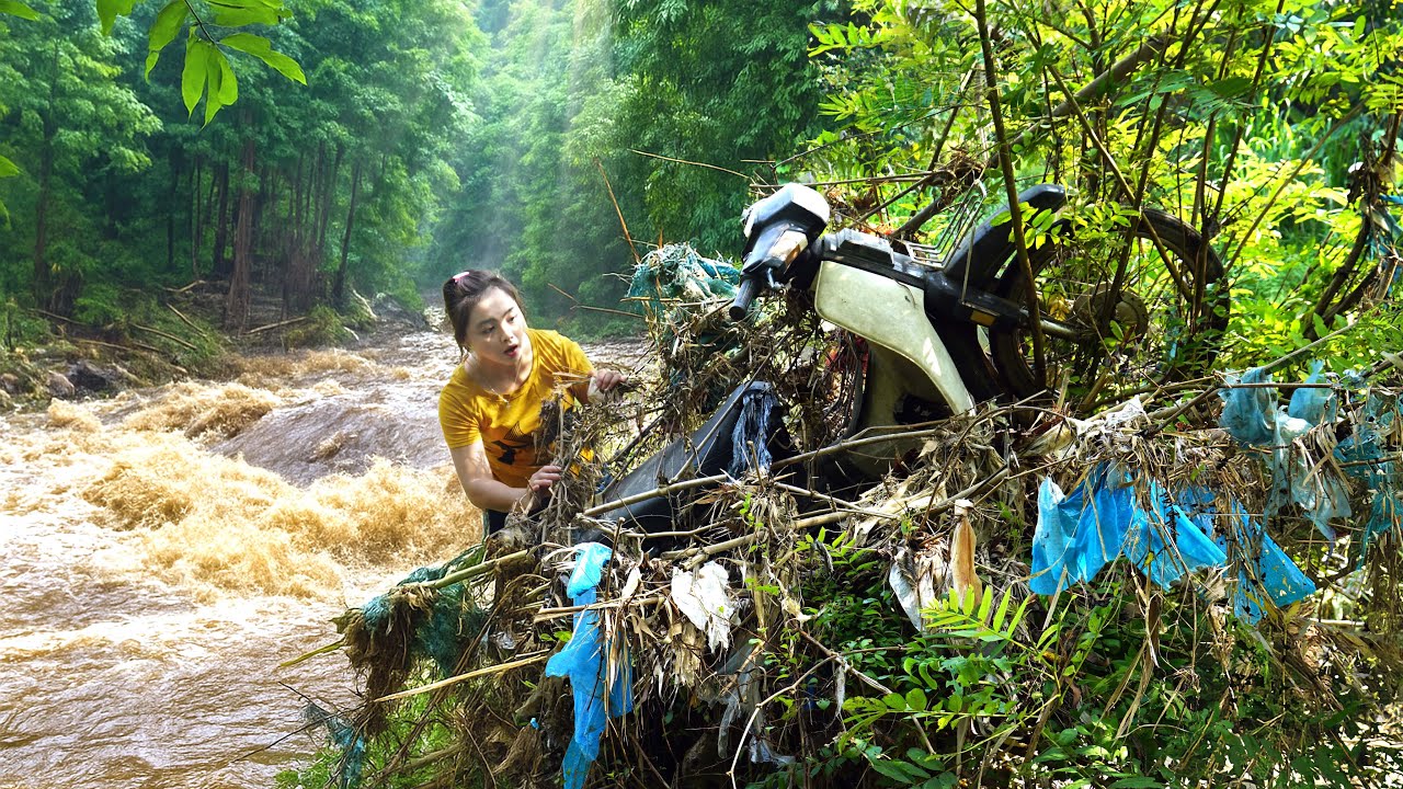 Genius Girl: Successfully restored and repaired a motorbike swept away by flood