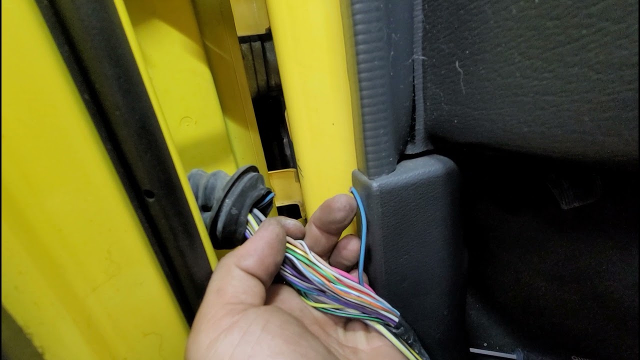 FORD MUSTANG POWER WINDOWS REPAIR - YouTube