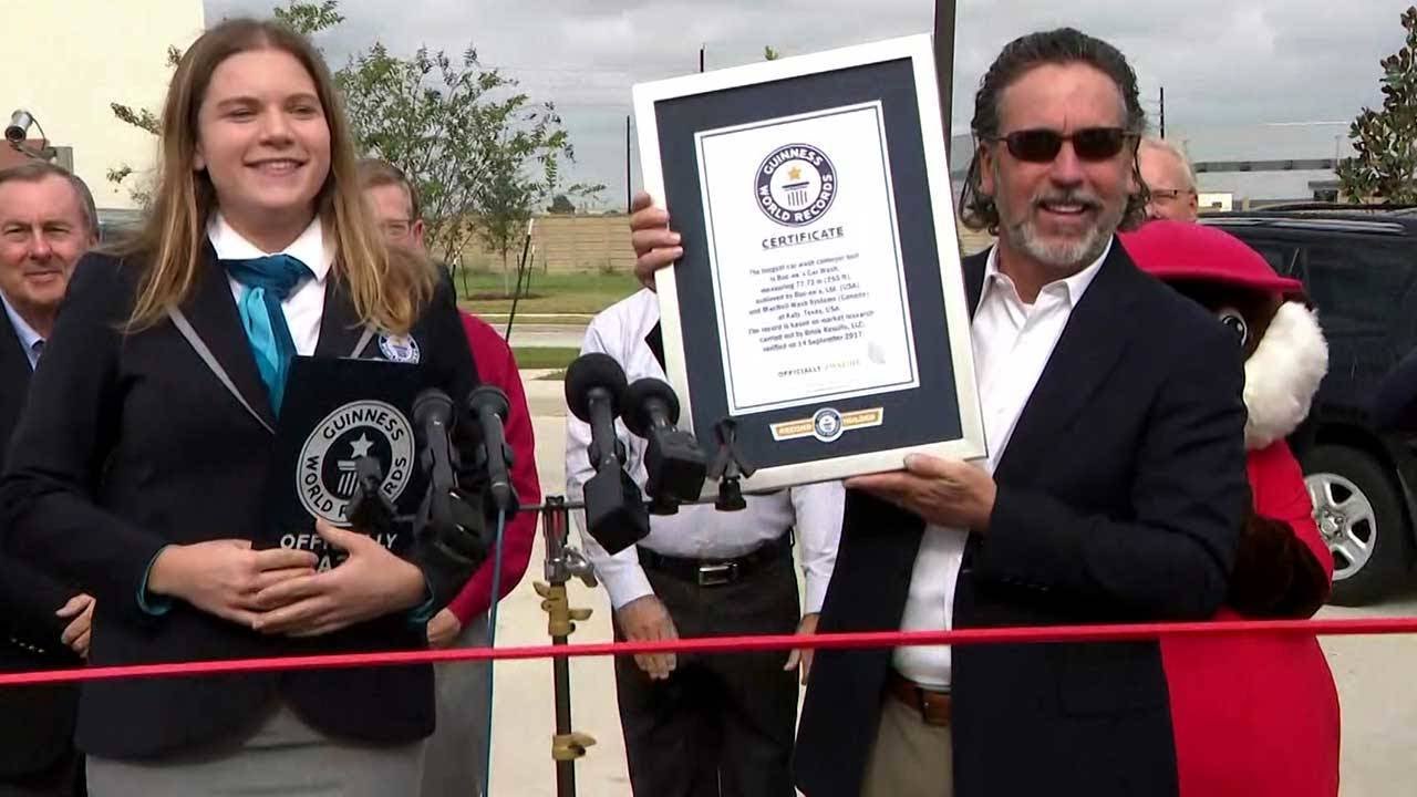 Buc-ee's awarded Guinness World Record for world's longest car wash