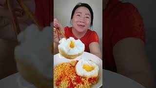 Những cách nấu món trứng ngon của mẹ Hương Hương và có quà nữa chứ.