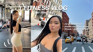 FITNESS VLOG | my glute workout, my protein smoothie recipe, & fitness chit chat!