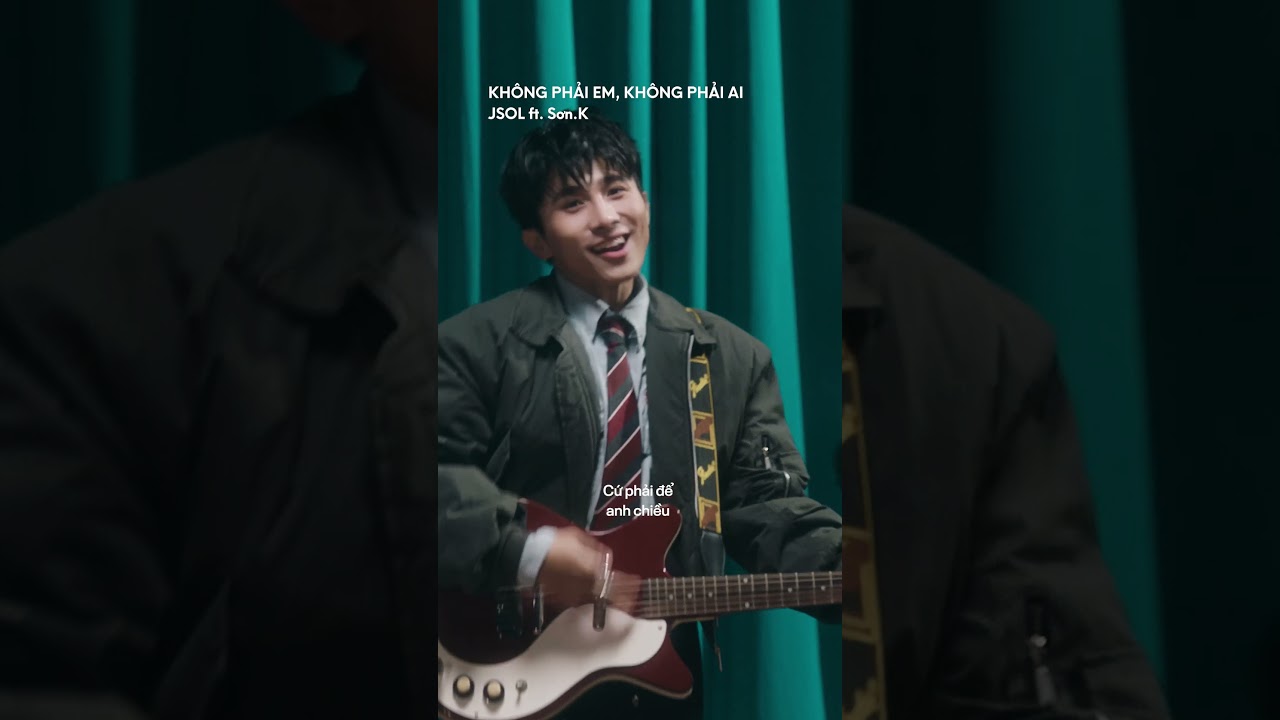 Baby thật quá đáng, cứ phải để anh chiều 