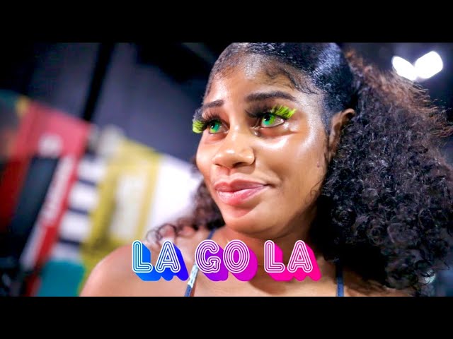 Guarda DJ FRESH-T - LA GO LÀ Feat. D-BLUE (Visualiser) su YouTube Guarda DJ FRESH-T - LA GO LÀ Feat. D-BLUE (Visualiser) su YouTube