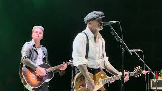 Social Distortion. M.Ness bout life, cancer & family support - Warn Me .Live. Santa Barbara 10.04.24