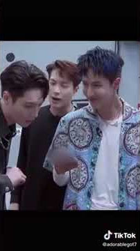Jackson wang  made yibo laugh so hard