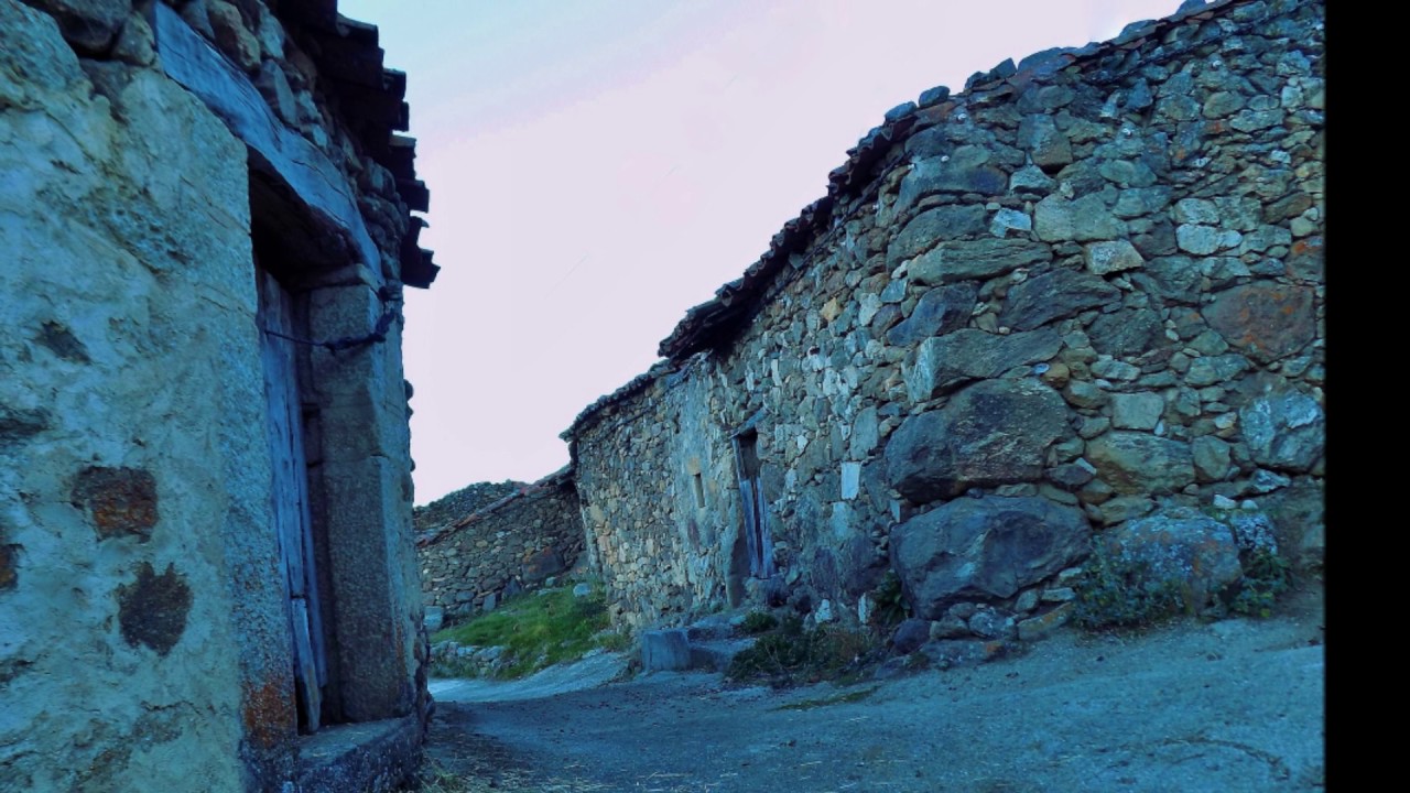 D 303 AMANECER INVERNAL EN NOGAL SANTIAGO DEL COLLADO VALLE DEL CORNEJA ÁVILA