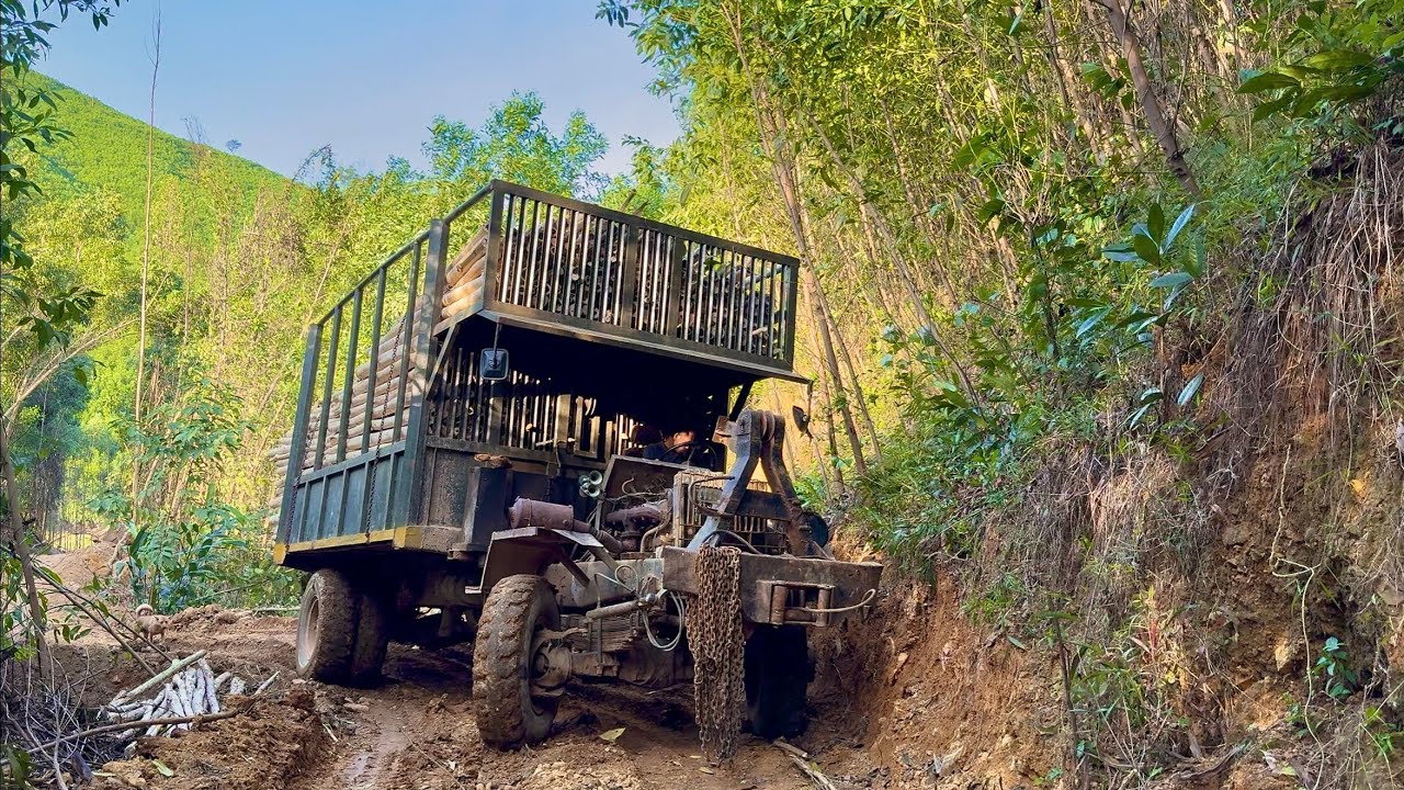 This very sturdy truck is designed to travel on rough roads.