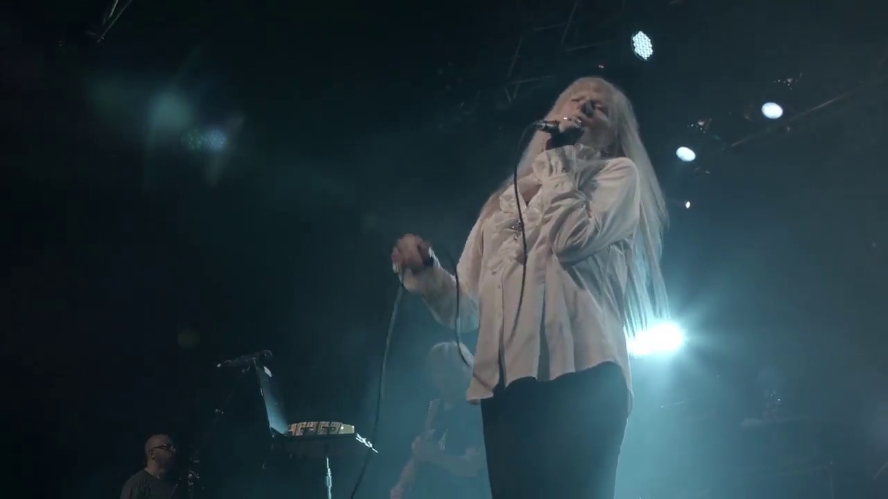 Unruly Child - Tunnel of Love /Unhinged live in Milano/