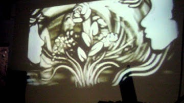 Nhật kí của mẹ - vẽ tranh cát chú Trí Đức.MOV