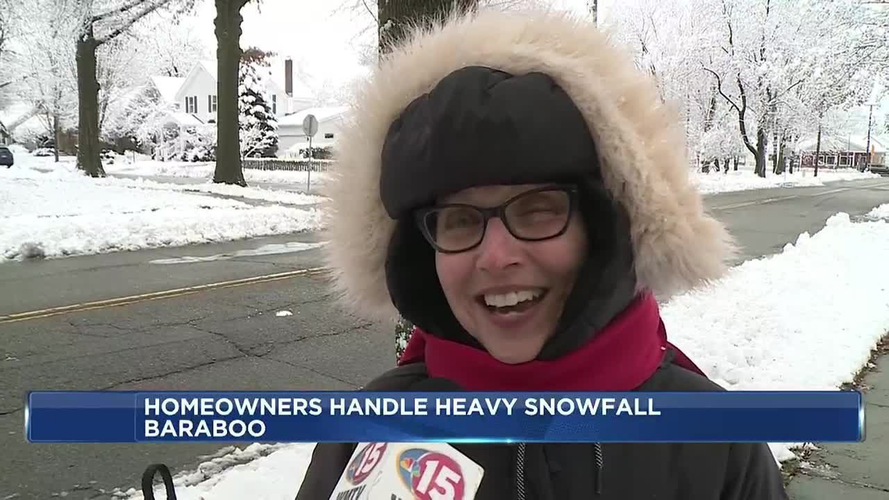 Snowstorm causes power outages, hours of shoveling in southern