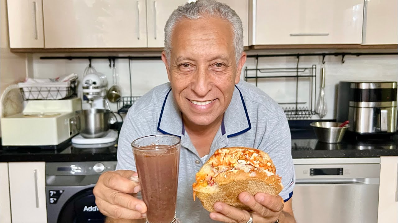 الخبزة العجيبة سندويتش الدرويش نوجدوها في الدار كتشبع و تنساو الجوع مع عصيرالعنب بدون سكر مبرد مممم