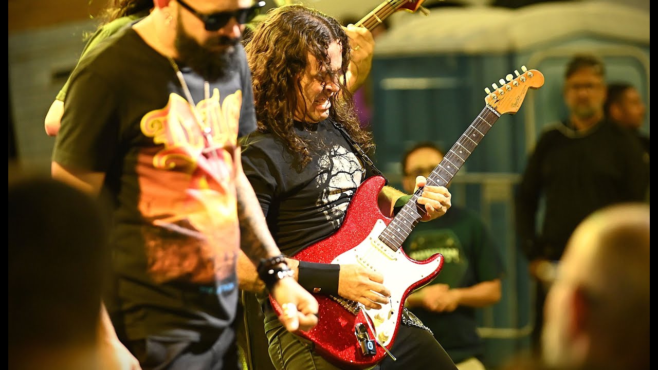 Quiet Riot - Metal Health (Bang Your Head) IMPROVISED GUITAR SOLO - Steel Fist