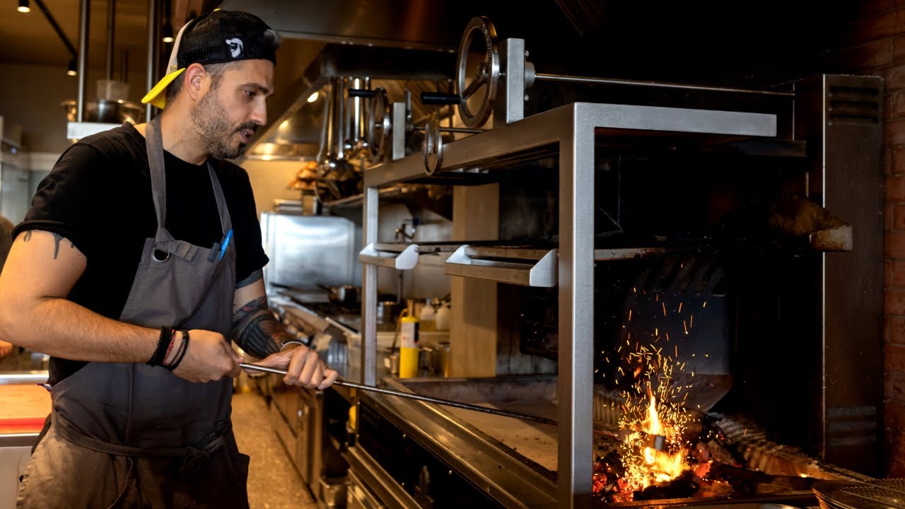 Xenex Brings 25 Restaurant’s Kitchen to Life | Chef Giorgos Tsoulis