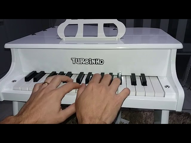Brinquedo infantil piano Hering Doçura anos60