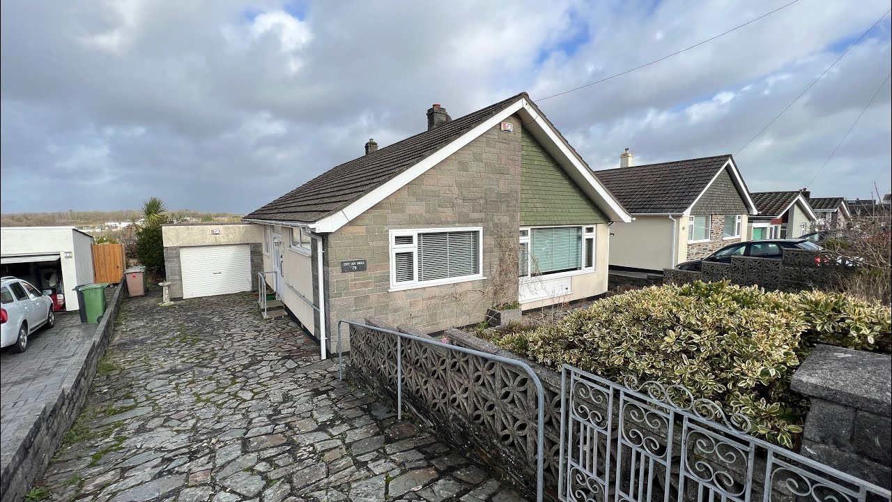 79 Stanborough RoadProperty TourBungalowPlymstock Property For Sale