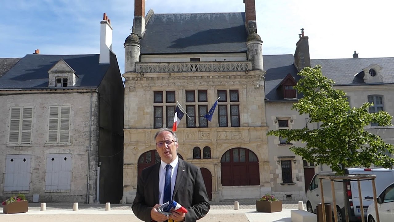 Covid-19 : entretien avec le maire de Beaugency, David Faucon, à 