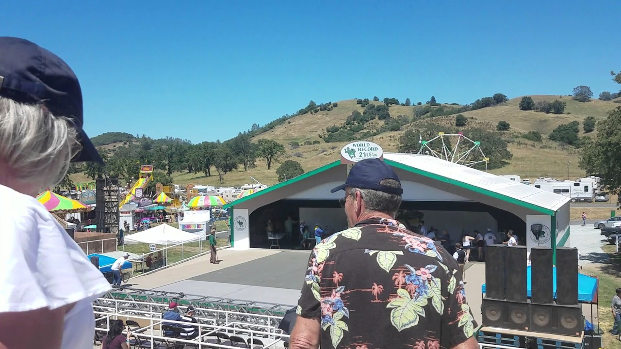 Calaveras Jumping Frog Jubilee, Angels Camp, summer 2017 YouTube