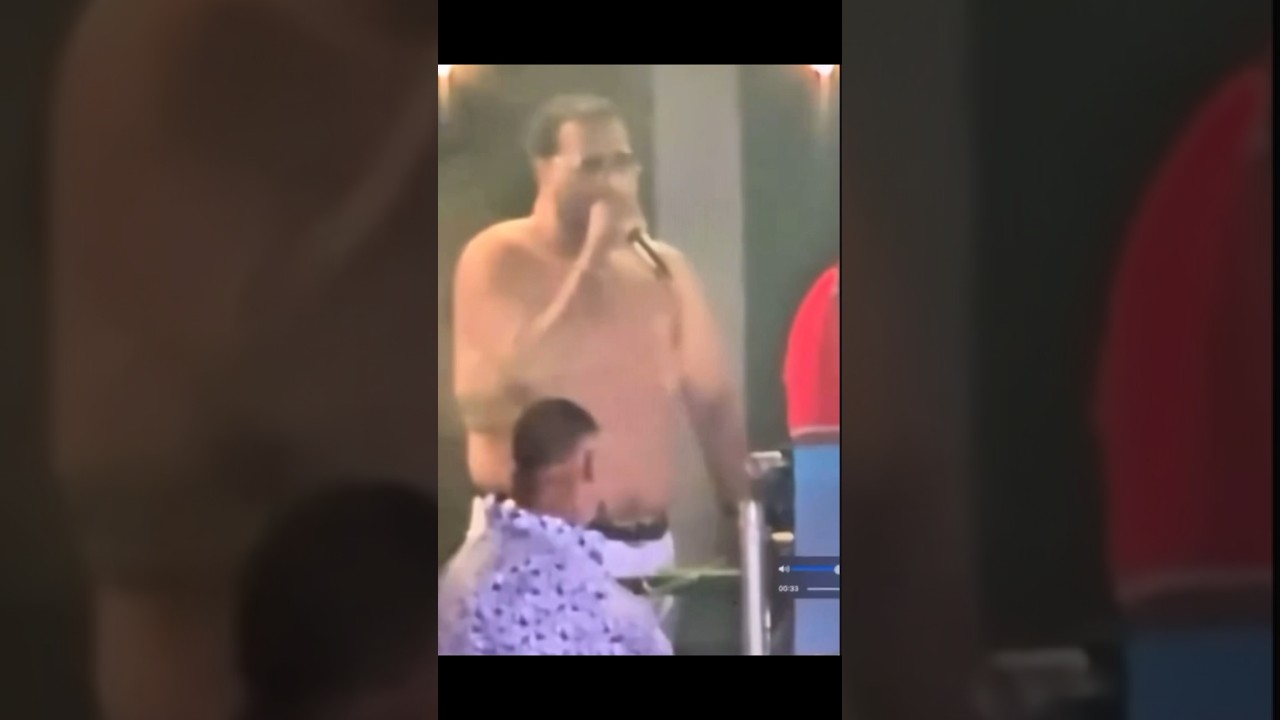 FatMan Scoop COLLAPSED LIVE ON STAGE 