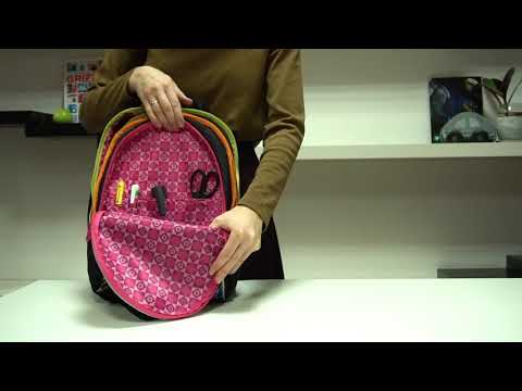 Видеообзор школьного рюкзака для девочек GRIZZLY RG-967-4 Видеообзор школьного рюкзака для девочек GRIZZLY RG-967-4