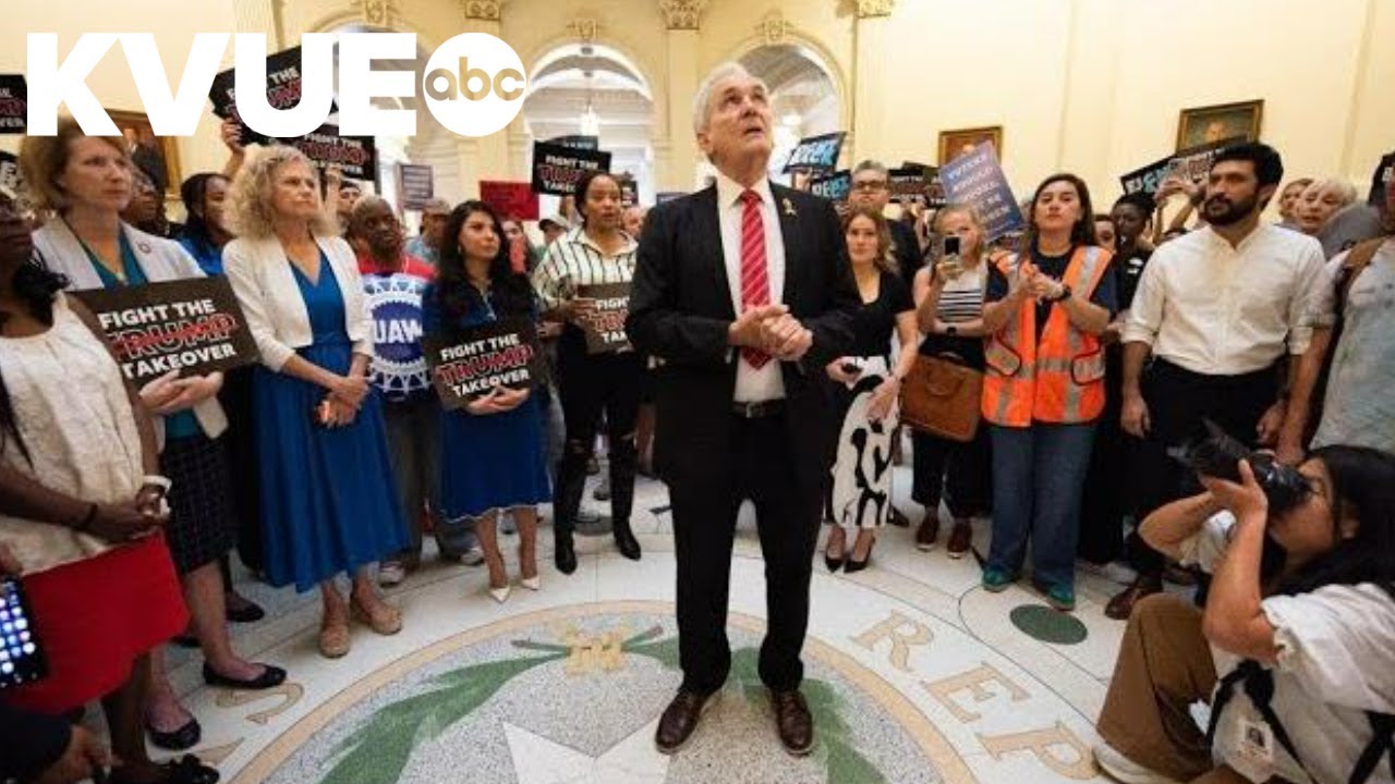 US Rep. Lloyd Doggett says he will not seek reelection if redistricting maps beat court challenges