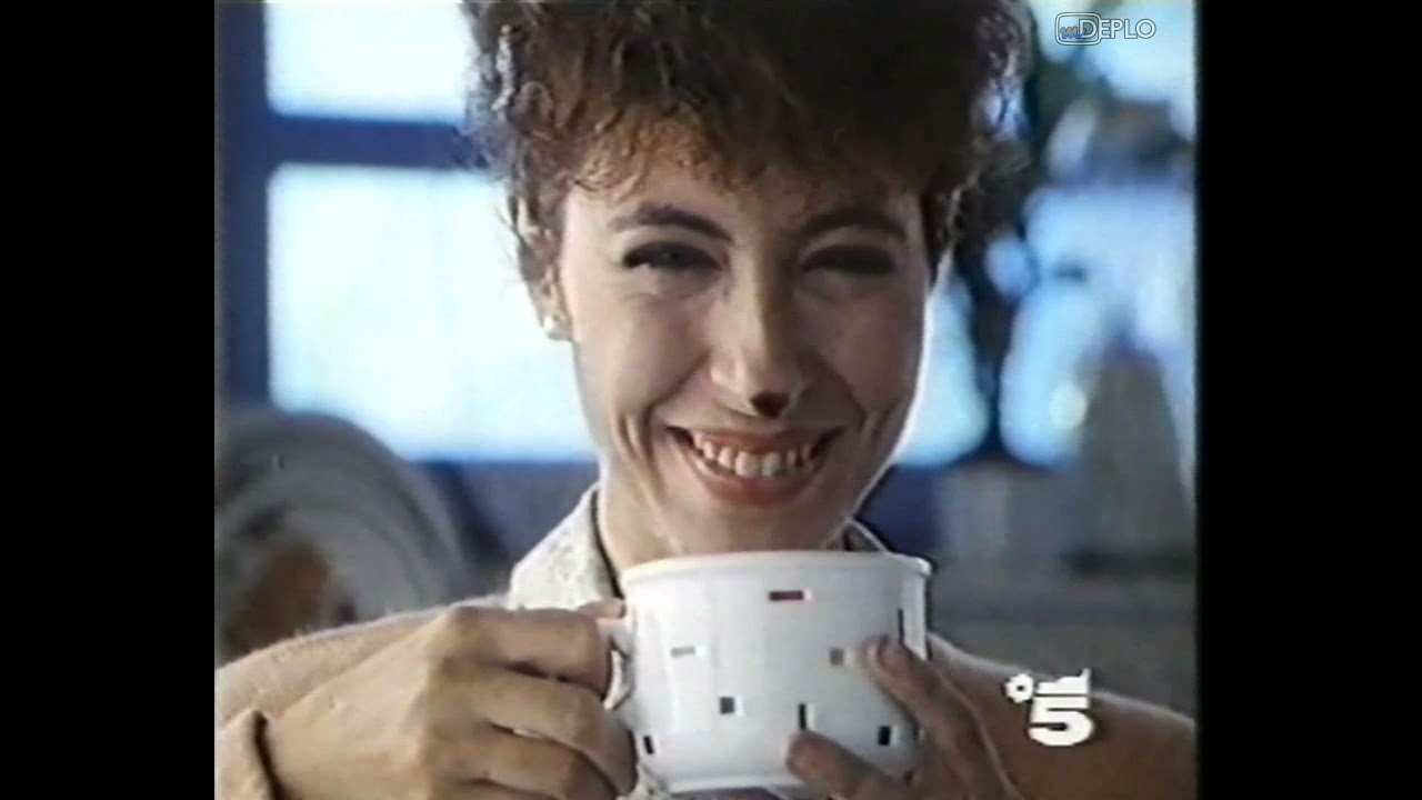 30/12/1987 - Canale 5 - 6 Sequenze spot pubblicitari e promo