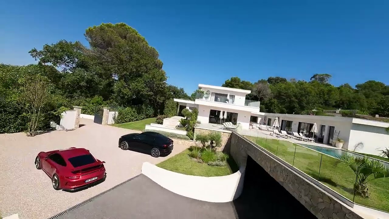 Drone FPV Villa Mougins - Real Estate - One shot