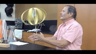 Centrifugal spinning toys //. Homemade science