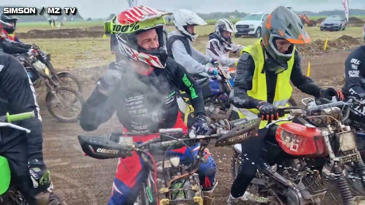 24 Stunden Simsonrennen 2022 # 51 Team Schadeland