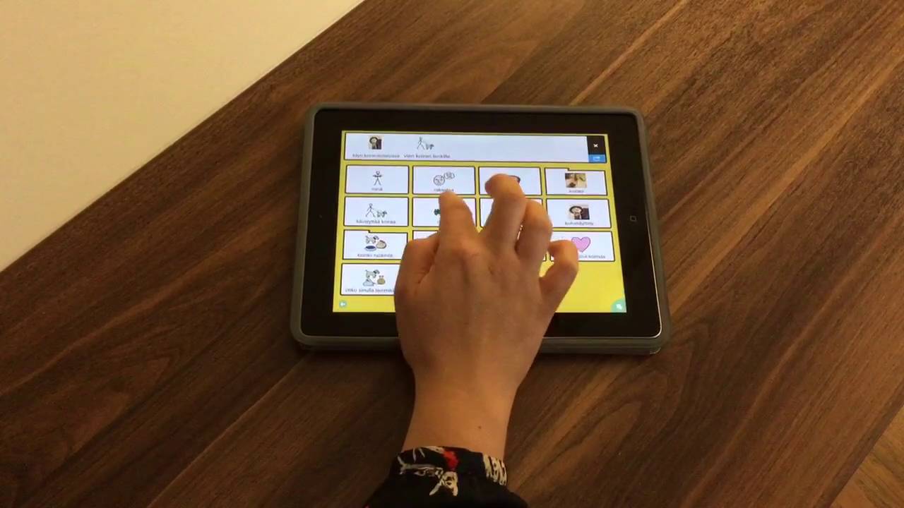 Harrastuksesta kertominen ChatAble Suomi -sovelluksella