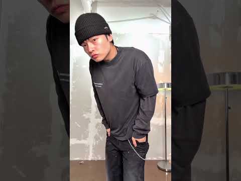 신발 하나만 신는거 쉽지 않다~ 나에겐 일주일은 4일이야..🫢