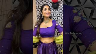 Actress Divi Vadthya Beautiful Simple Video