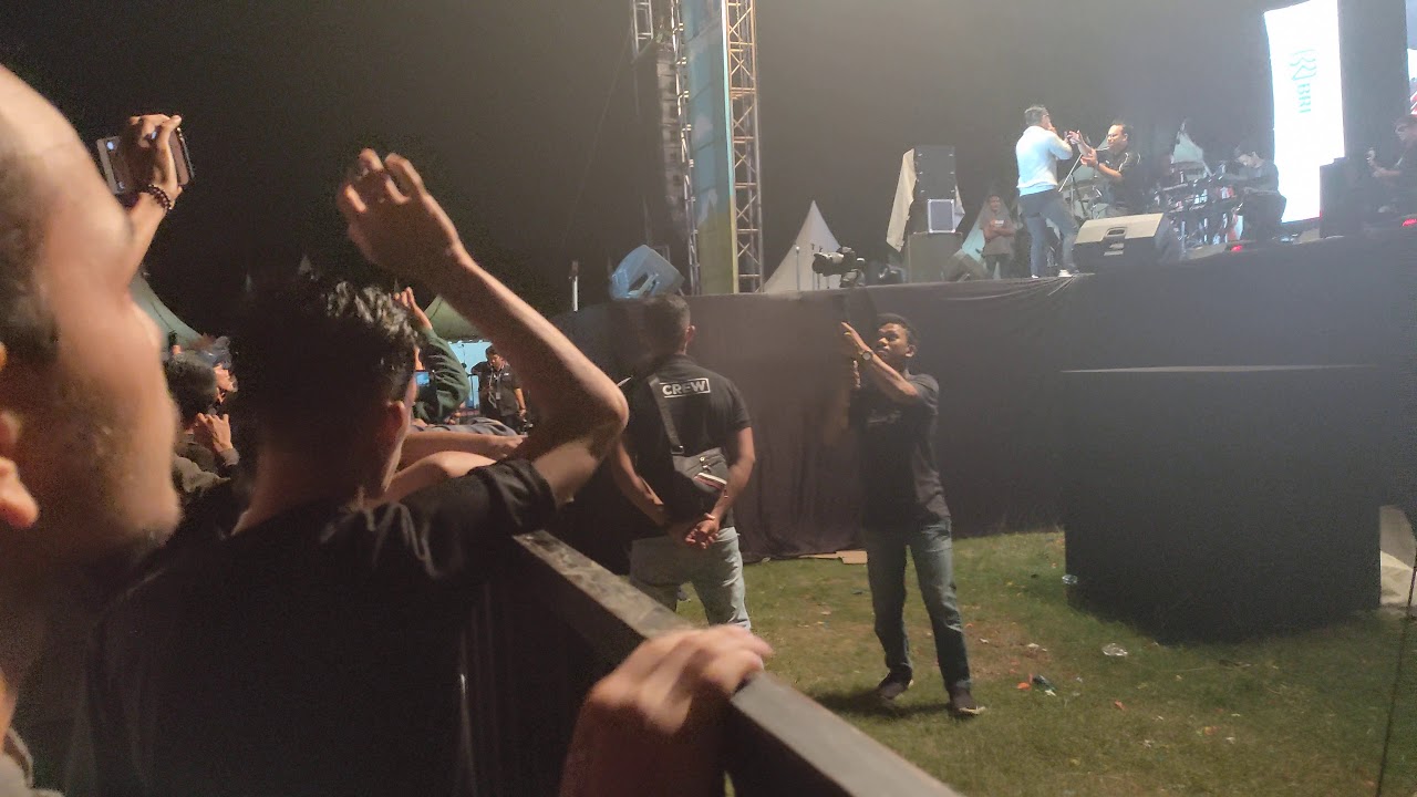 Konser Band Ady Ex Naff Di Blang Padang Banda Aceh Youtube