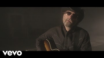 Wheeler Walker Jr. - She