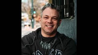 Episode 58 - From Detective to UX Researcher: Embracing Strategic Insights with Ari Zelmanow