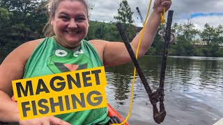 MAGNET FISHING ON THE RIVER FROM A KAYAK - AWESOME FINDS!! 🌊