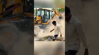 Cảnh Bắt Rắn Hổ Mang Chúa Khổng Lồ Vào Nhà Dân Cắn Chó #thếgiớiđộngvật