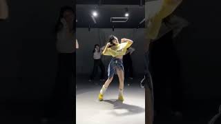 Attention • NewJeans #Dance Cover Dance up 