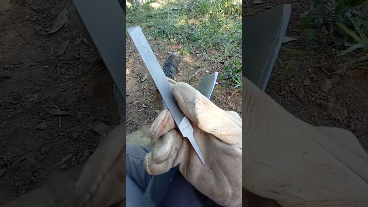 Como amolando lâmina de roçadeira