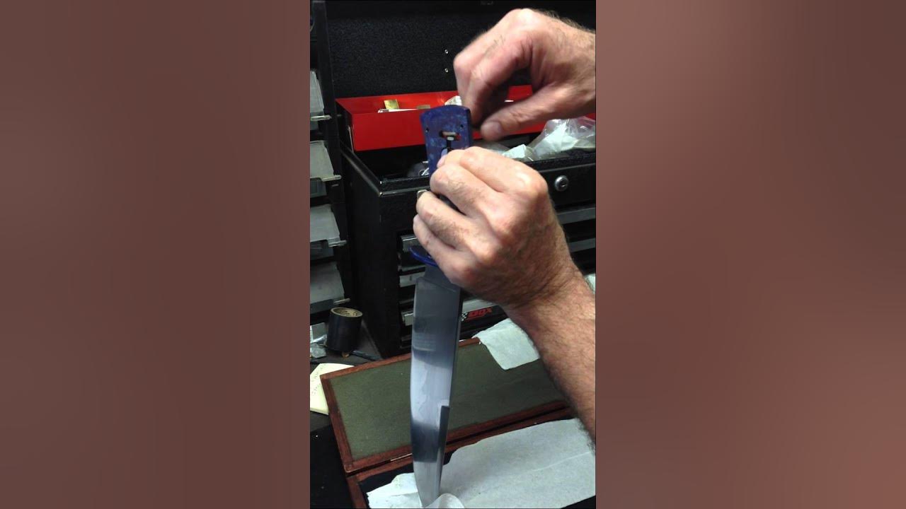 Frame Handle Knife by ABS Mastersmith Dwight Phillips YouTube