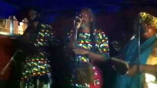 Mbira Dzenharira - Todzungaira