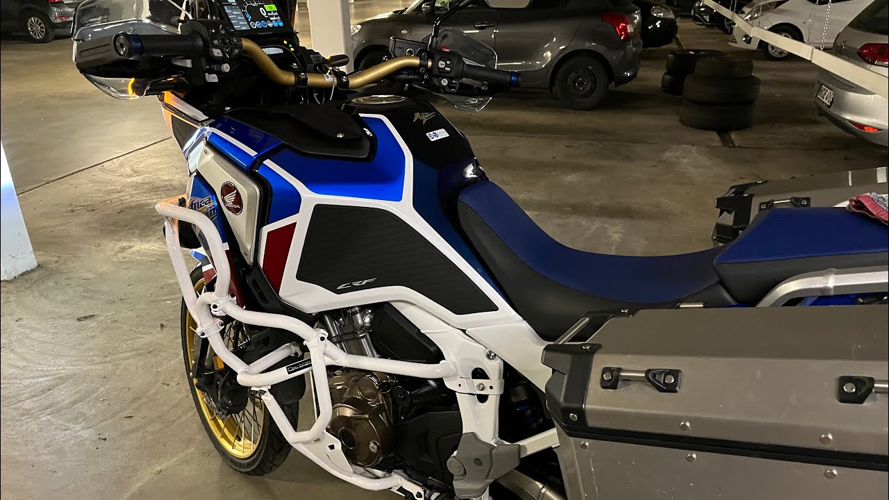 Tankpads kleben like a pro! Honda CRF 1100 L Africa Twin 21