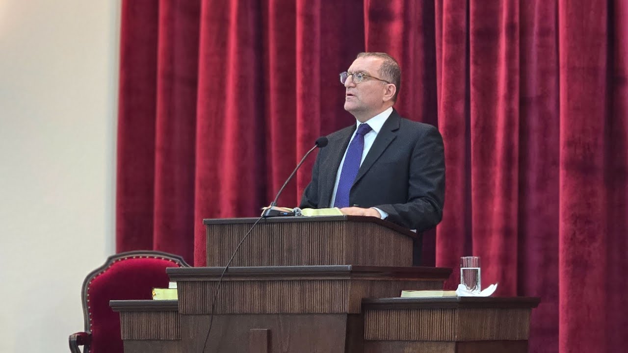 عبادة العجل الذهبي - القس طوني سكاف