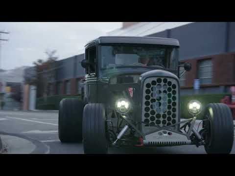 1934 FORDTRUSS In Motion