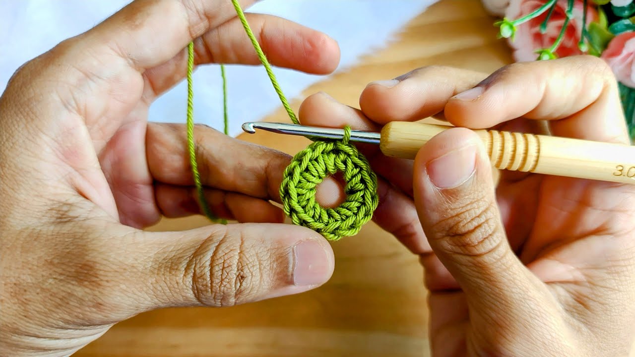 5 вязаных крючком вещей к Рождеству, о которых вы пожалеете, если пропустите! 🎄✨ (с субтитрами)