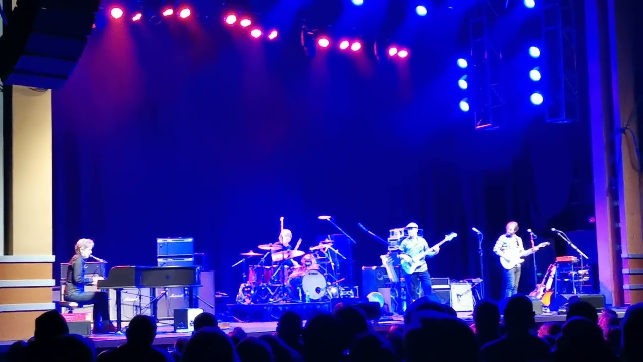 Eric Johnson. 2020-01- 17. City National Grove of Anaheim venue. Anaheim, CA, USA