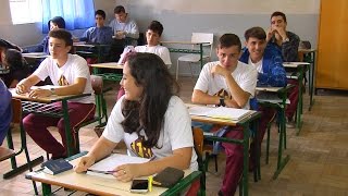 Escolas elegem participantes para o 22º Parlamento Jovem