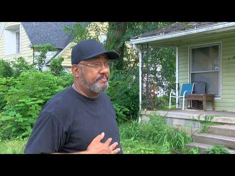 Central Toledo neighbors call for blighted property to be fixed