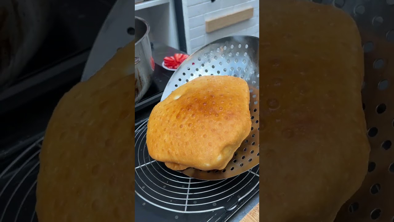 🍫🍕 Nutella Banana Fried Pizza 