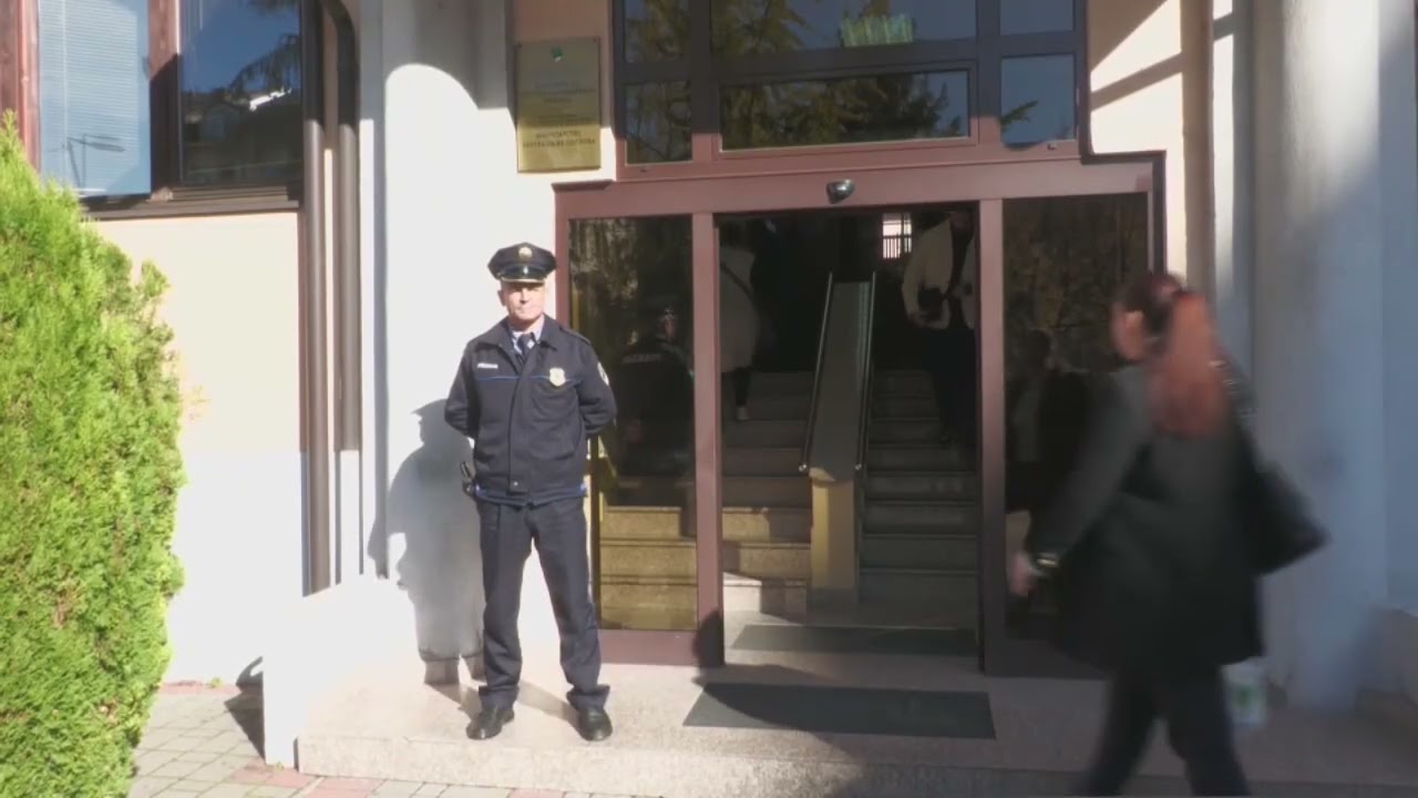 Policijski službenici i rukovodioci uhapšeni u TK zbog sumnje u iskorištavanje maloljetnica