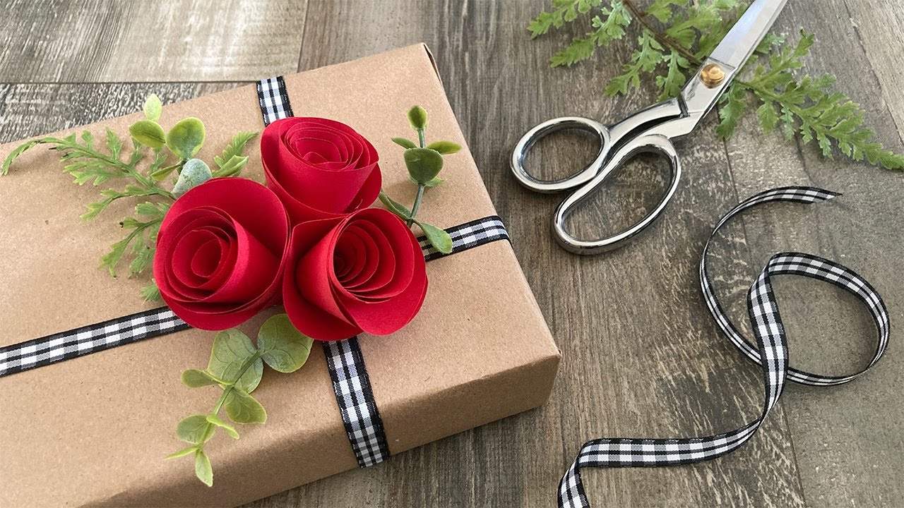 Rolled Roses Gift Wrapping  Paper Craft Ideas 